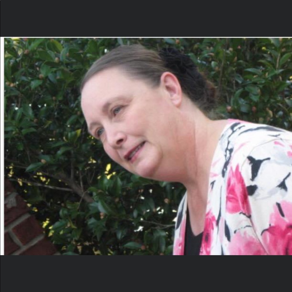 Meet your Posher, Deborah